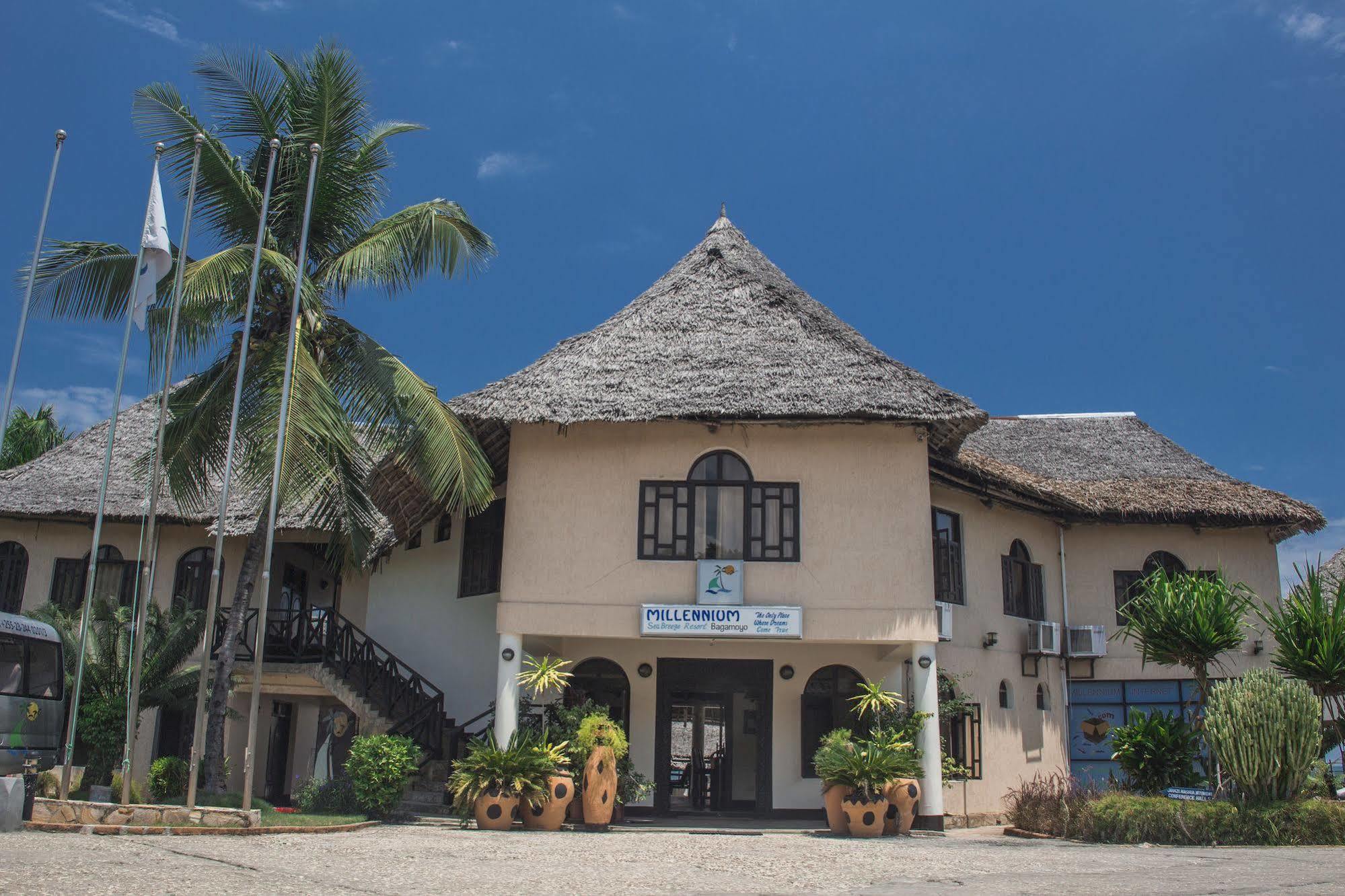 Millennium Sea Breeze Resort Bagamoyo Eksteriør billede