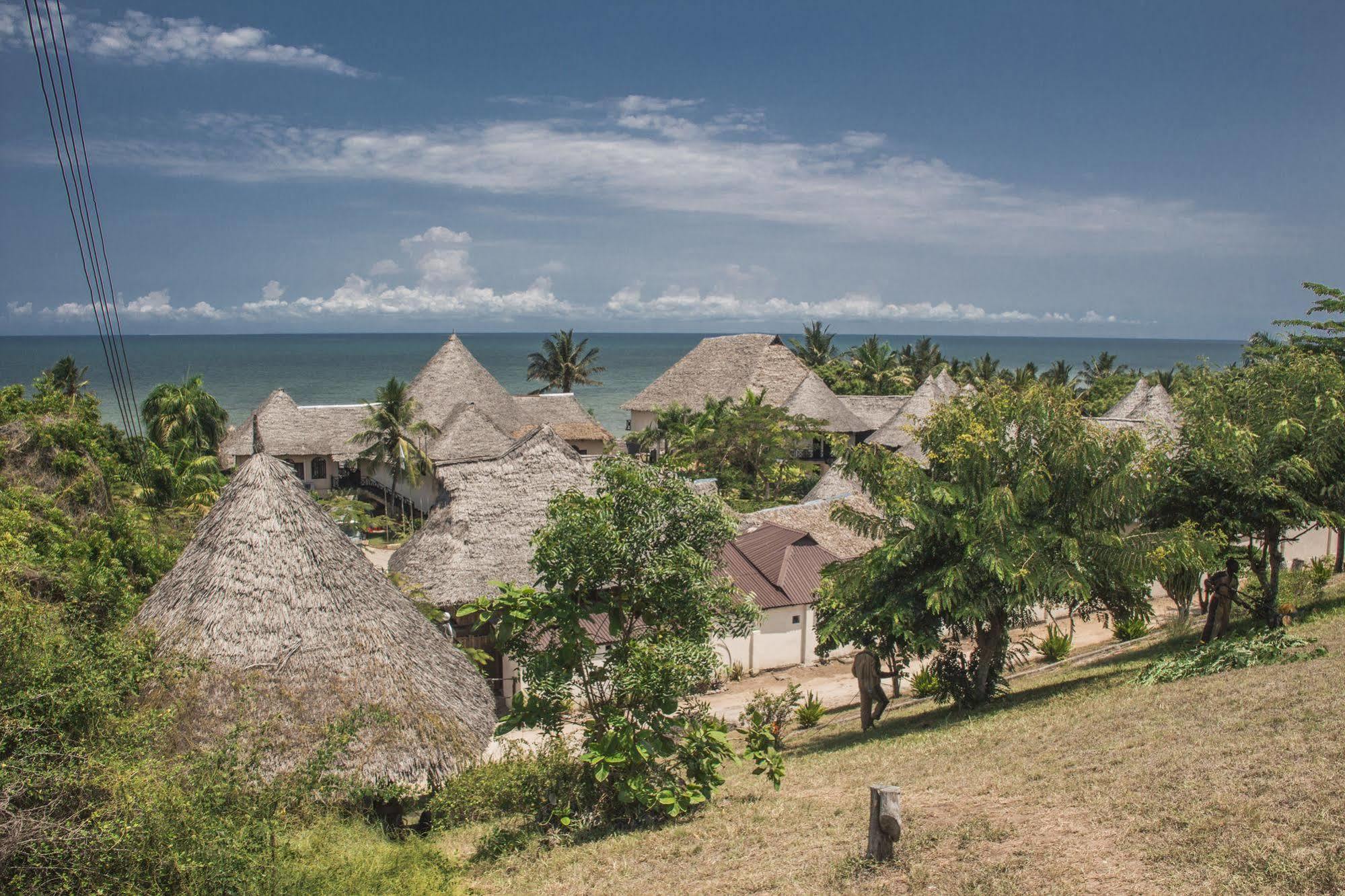 Millennium Sea Breeze Resort Bagamoyo Eksteriør billede